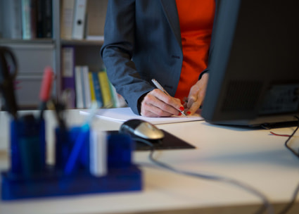 Mitarbeitende am Arbeitsplatz